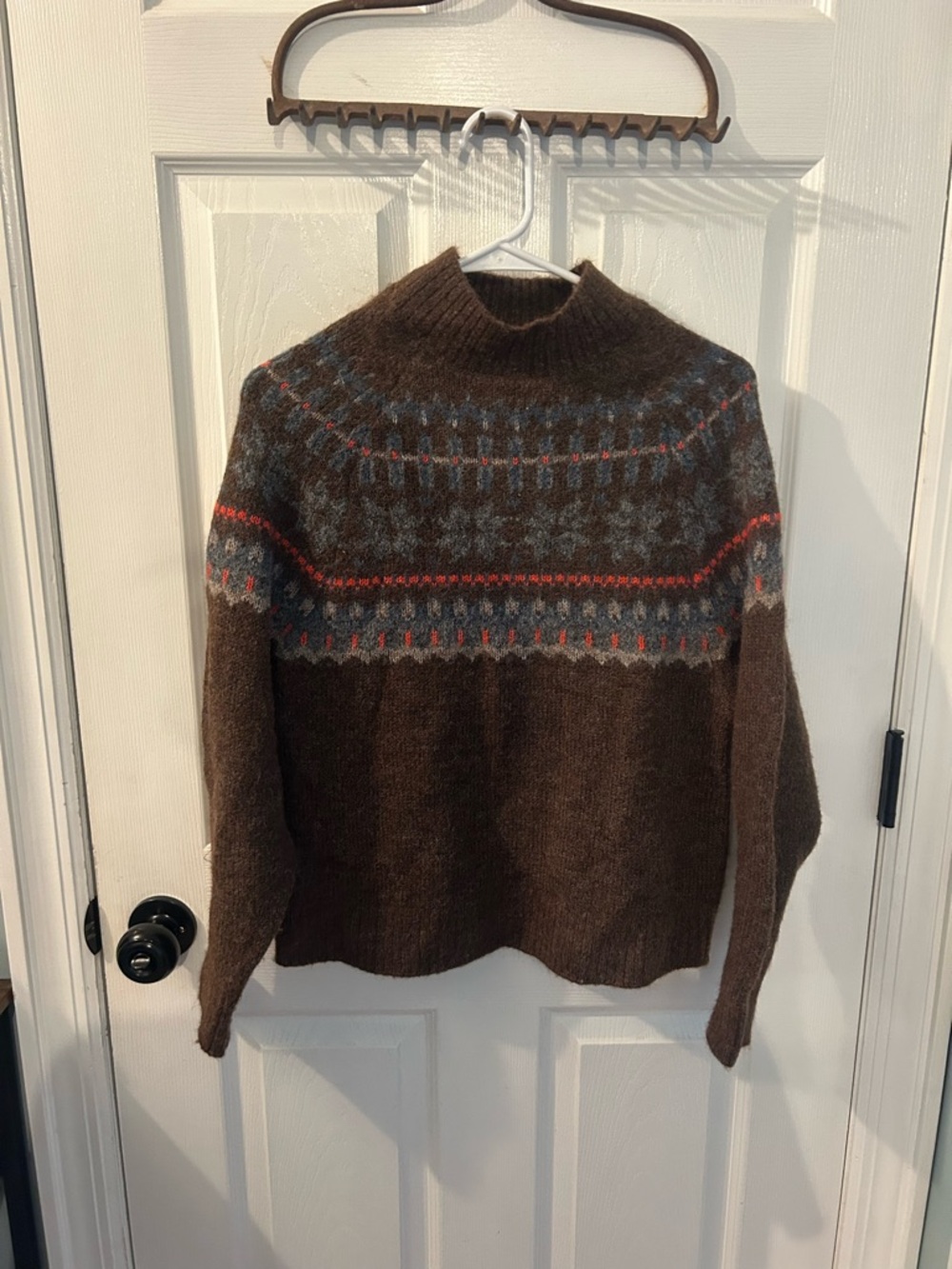 Old Navy Print Mock-Neck Sweater - Picture 2 of 3